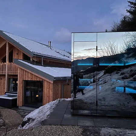 Hillside Kreischberg Chalet