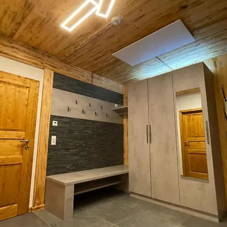 Hillside Kreischberg *