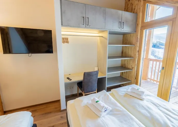 Hillside Kreischberg *